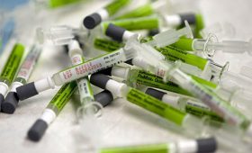 Исследование продемонстрировало кризис доверия к вакцинации в Европе