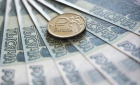 Росстат назвал количество россиян с зарплатой более 1 млн рублей