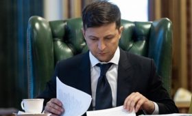 Зеленский уволил еще более 20 глав райгосадминистраций