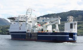 После ввода санкций США к «Северному потоку-2» пришло судно-инспектор