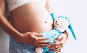 Женщина с плоским животом оказалась беременна и родила здорового ребенка