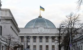Комитет Рады утвердил законопроект об олигархах