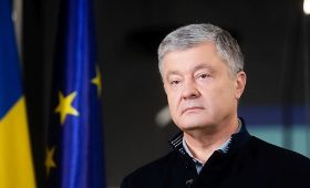 Просьба  ввести санкции против фирмы экс-президента Порошенко «Roshen» от нардепов