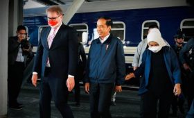 Президент Индонезии Видодо прибыл в Киев